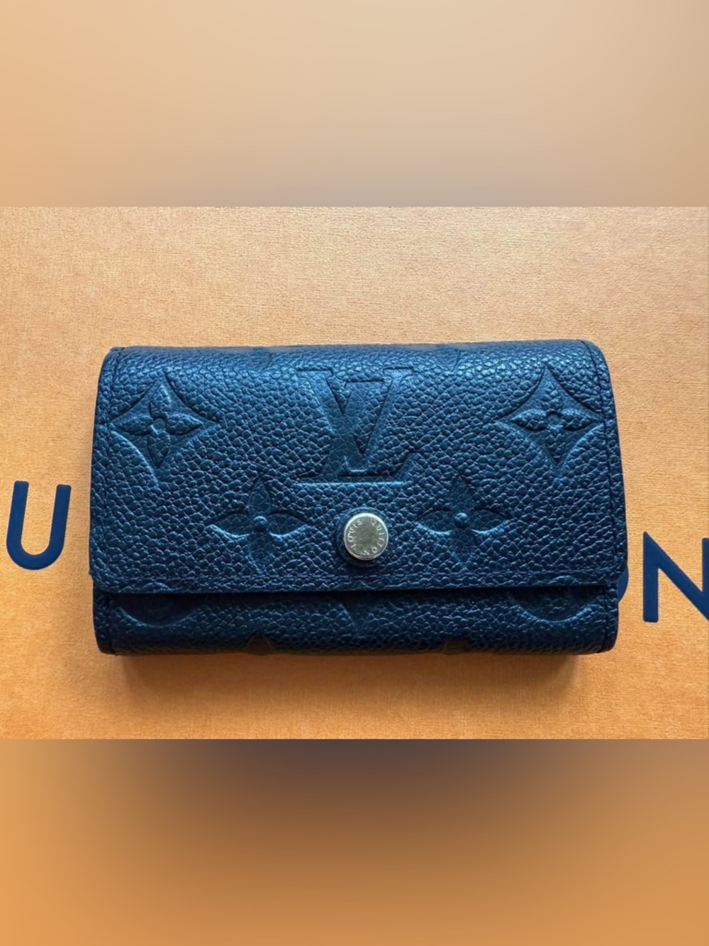 Louis Vuitton 6 key